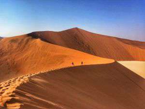 Dünen in Sossusvlei im Namib-Naukluft Nationalpark