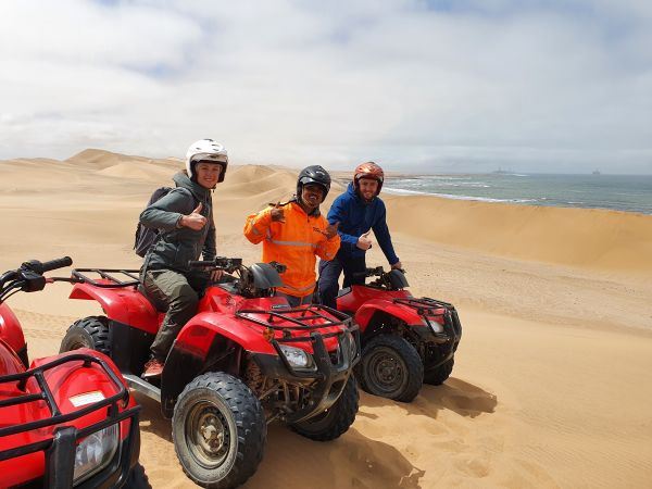 Tru Safari Team in Namibia